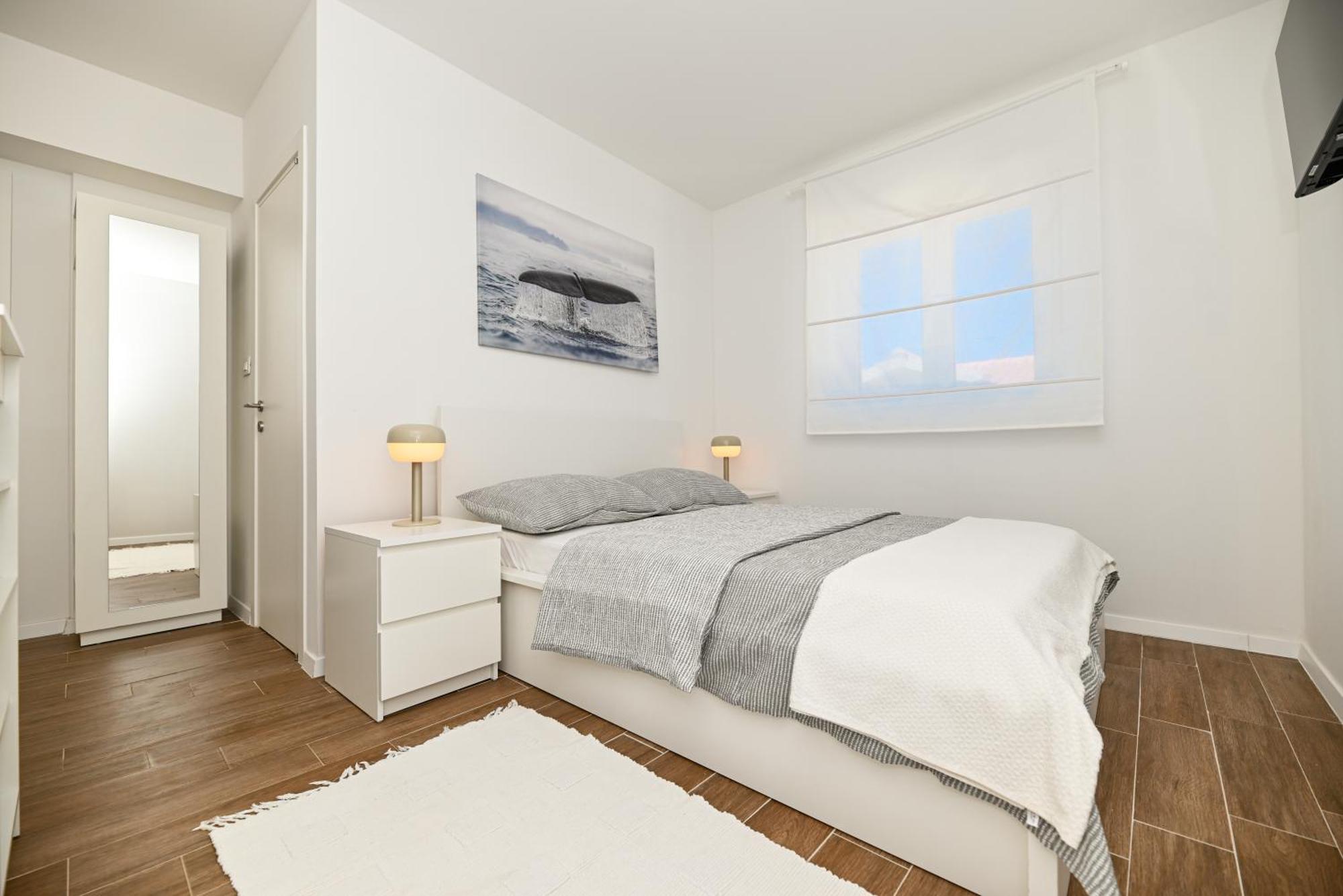 Downtown Apartments Maar Трогир Екстериор снимка