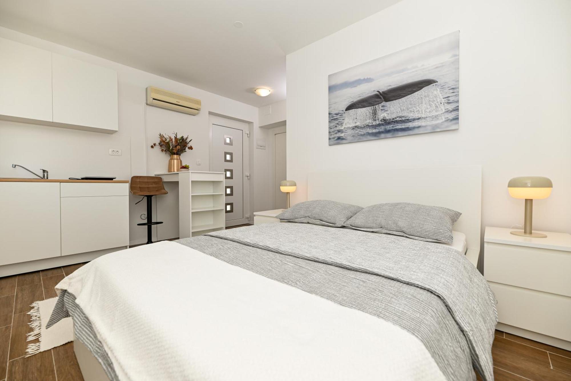 Downtown Apartments Maar Трогир Екстериор снимка
