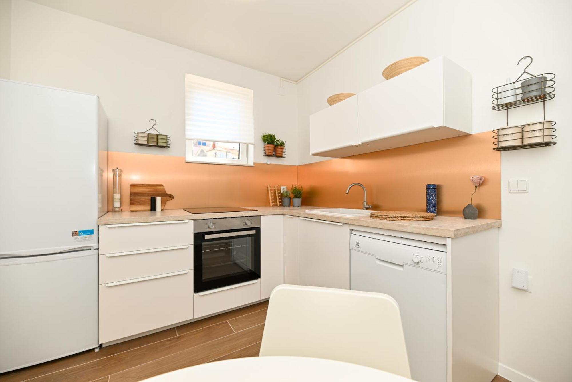 Downtown Apartments Maar Трогир Екстериор снимка